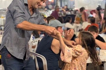 Foto - Show Léo e Junior 07/03 - 184 Anos De Tietê