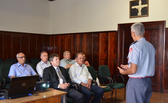 Consórcios Intermunicipal de Bombeiros do médio Tietê e Vizinhos da Castelo tem primeira reunião do ano