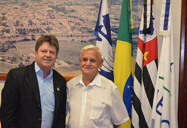 Valdemar Marson assume a pasta de administração