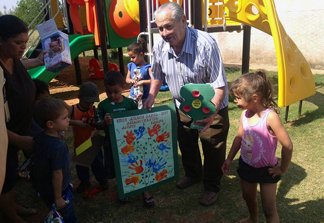 Escola Athayde Daniel completa cinco anos