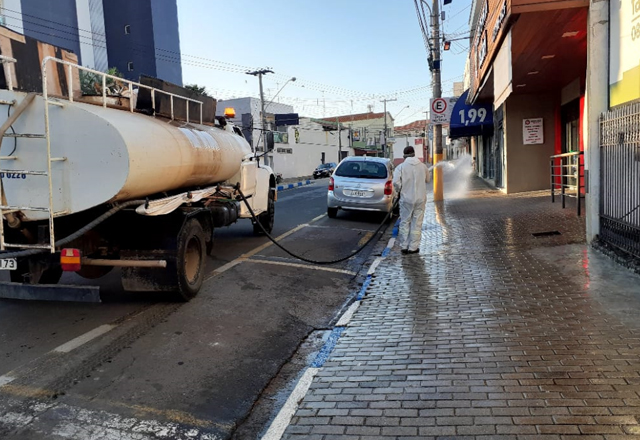 A Prefeitura do Município de Tietê da continuidade nos serviços de desinfecção em espaços públicos