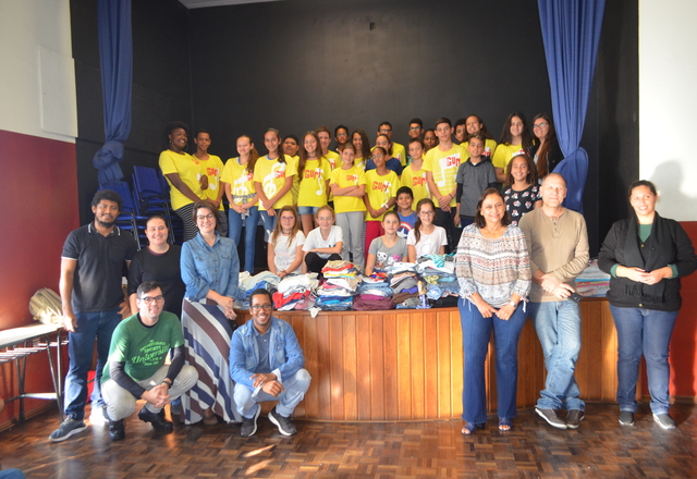 Projeto Guri arrecada Itens de Vestuário para o Fundo Social