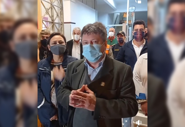 AÇÃO DA PREFEITURA ATENDEU 100% DOS MORADORES EM SITUAÇÃO DE RUA, COM ENCAMINHAMENTO HOSPITALAR, OFERTA DE ABRIGO, ALIMENTAÇÃO, EXAMES E TESTES COVID-19