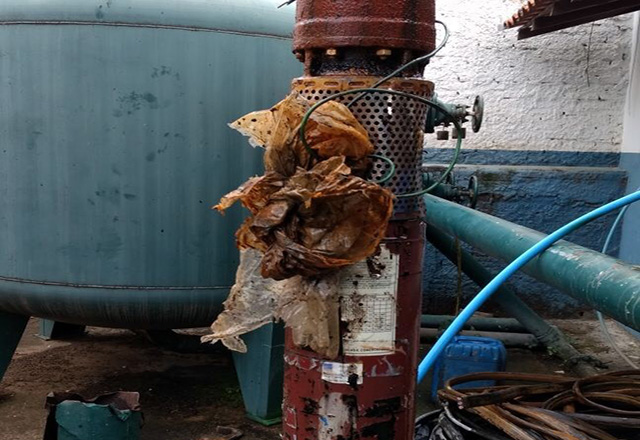 Bomba d’água é retirada para troca no bairro Bonanza