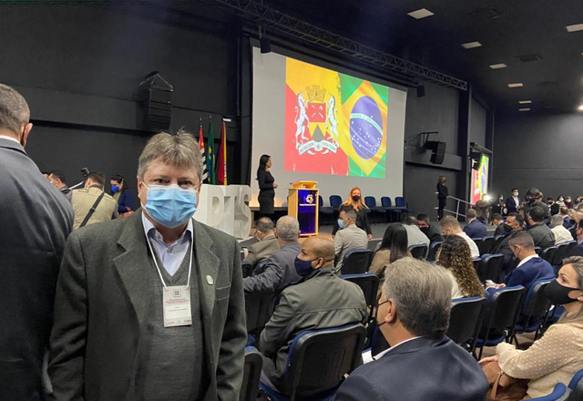 PREFEITO VLAMIR SANDEI PARTICIPA DO FÓRUM PERMANENTE DE MOBILIZAÇÃO CONTRA AS DROGAS, EM SOROCABA, E ENCONTRA-SE COM O MINISTRO DA CIDADANIA