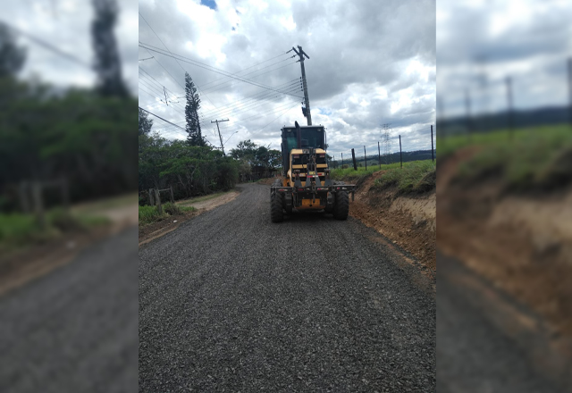 BAIRRO SHANGRILA RECEBE NOVA MANUTENÇÃO EM SUA MALHA VIÁRIA