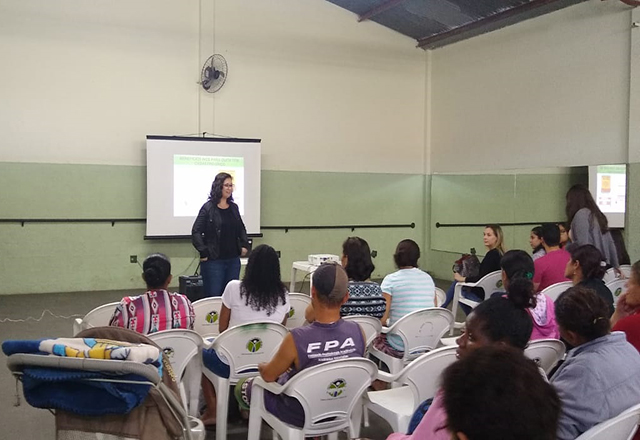 CRAS São Pedro realiza Reunião Mensal com beneficiários do Programa Bolsa Família