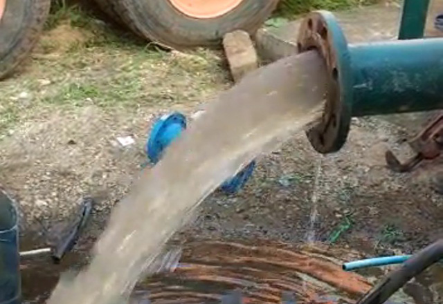 Conserto de bomba no bairro Bonanza é realizado