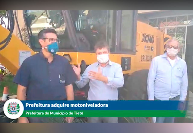 Prefeitura adquire motoniveladora.