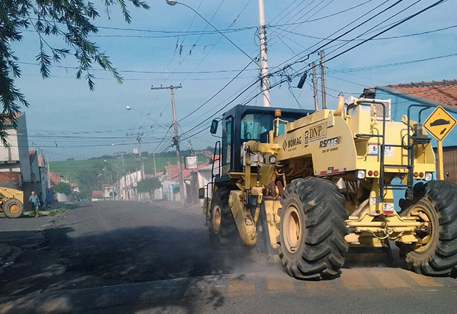 Ruas do São Pedro ganham nova pavimentação