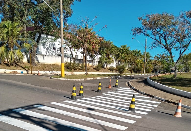 Secretaria de Segurança e Trânsito reforça sinalizações no município