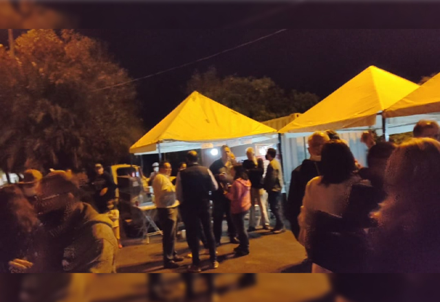 FEIRA NOTURNA DO PRODUTOR RURAL ATRAI A POPULAÇÃO E MOVIMENTA A BEIRA-RIO