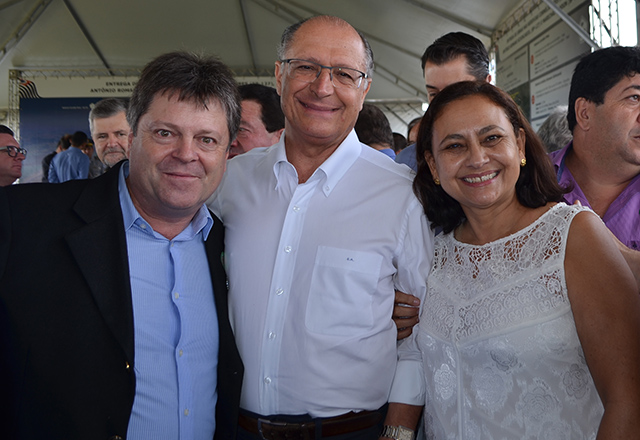 Geraldo Alckimin inaugura importantes obras para a região