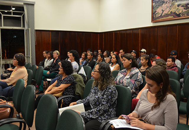 1ª Conferência Municipal Livre da Saúde da Mulher define projetos