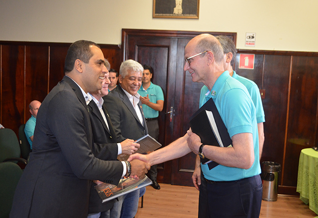 Prefeitura recebe Líder e Comitiva Mundial da Igreja Adventista do Sétimo Dia