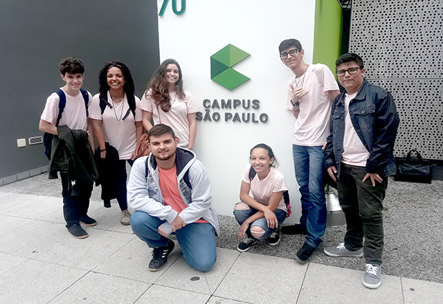 ETEC Nelson Viana é medalha de prata em competição da Google