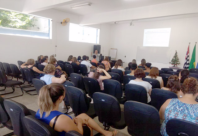 Secretaria de Assistência e Desenvolvimento Social realiza curso de fortalecimento de vínculos
