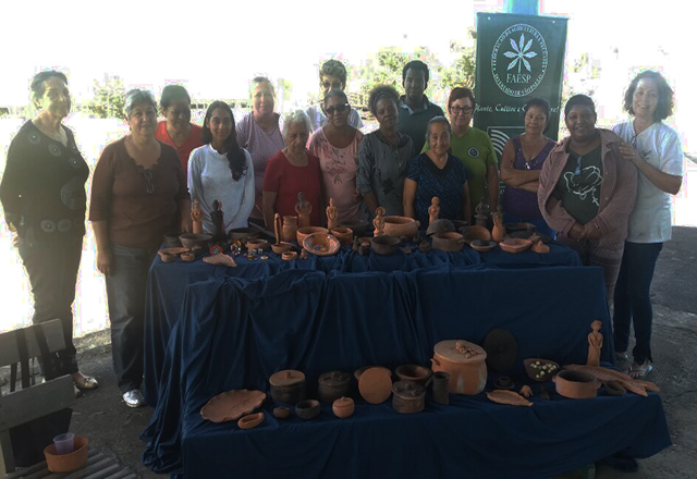 Curso de artesanato em argila tem encerramento na FAIT